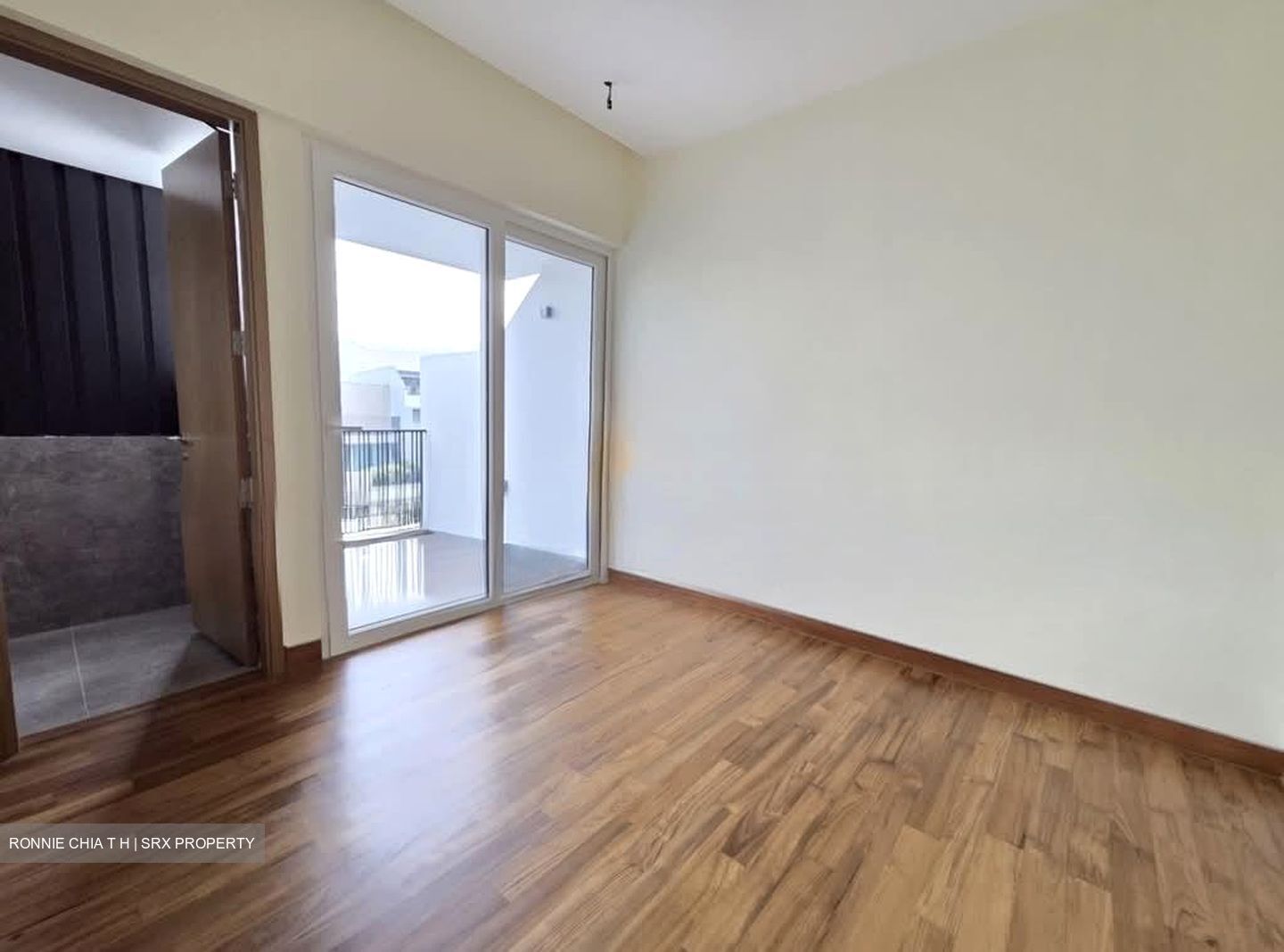 Opera Estate (D15), Terrace #602076861